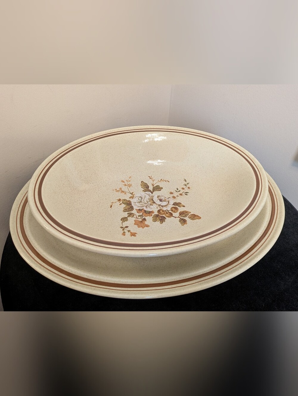 Royal Doulton Vintage 1978 Lambethware Pattern Ravel Rare Serving Dish & Plate